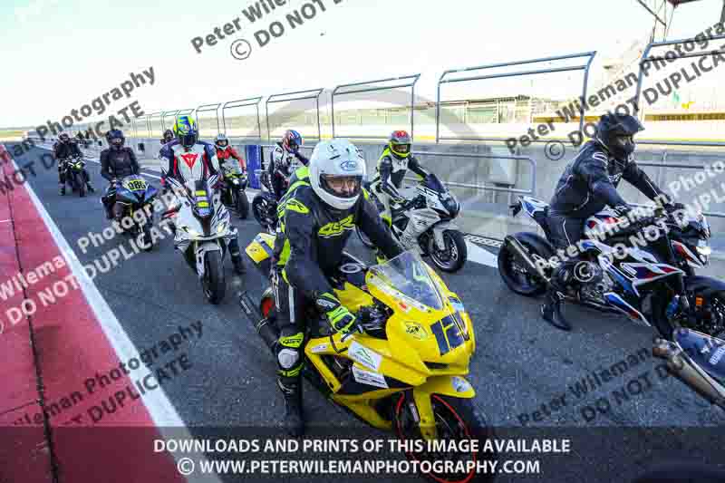cadwell no limits trackday;cadwell park;cadwell park photographs;cadwell trackday photographs;enduro digital images;event digital images;eventdigitalimages;navarra;no limits trackdays;peter wileman photography;racing digital images;trackday digital images;trackday photos